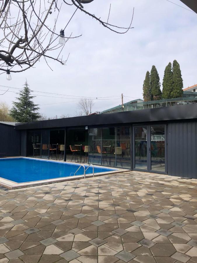 Astoria Luxe Apartment Kumanovo Bagian luar foto
